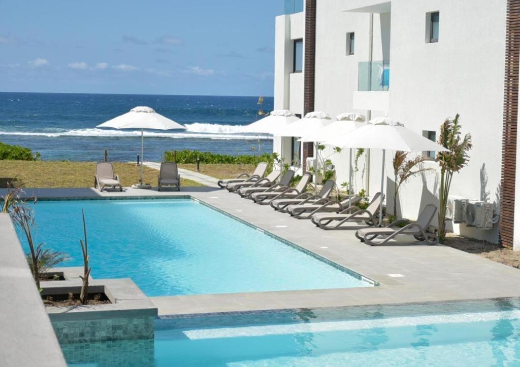 Eastern Blue Beachfront Luxury Apartment Poste Lafayette Exteriér fotografie